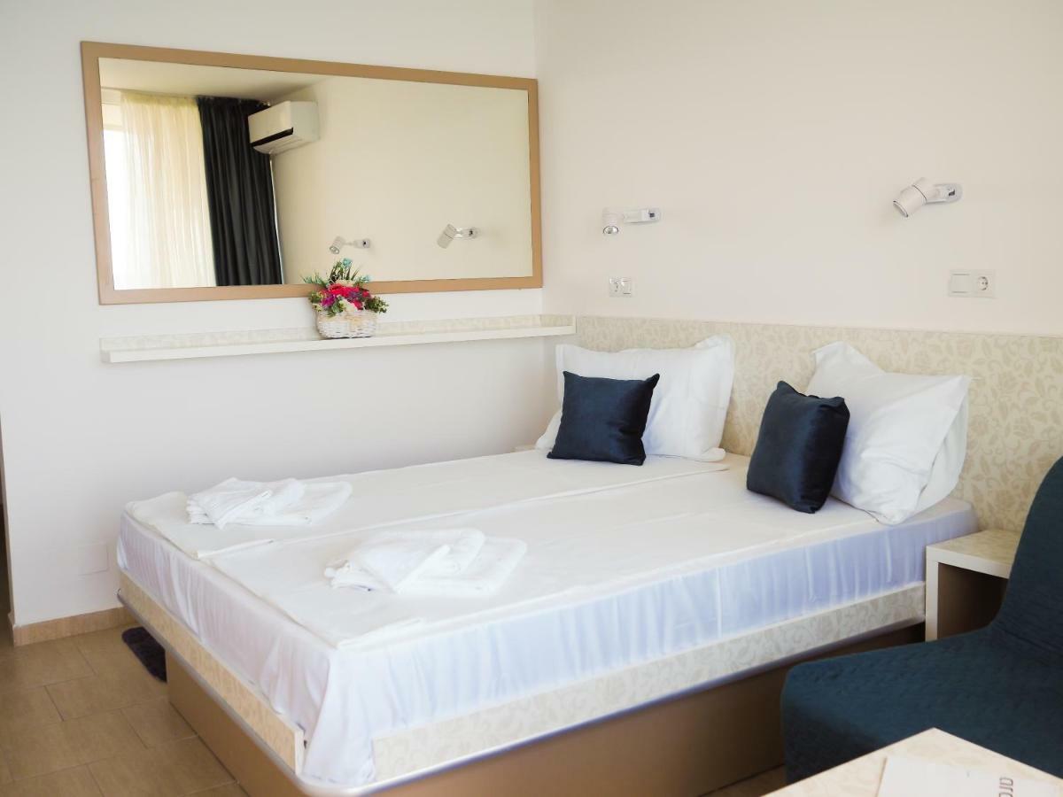 Hotel Carmen Azzuro Venus Zewnętrze zdjęcie